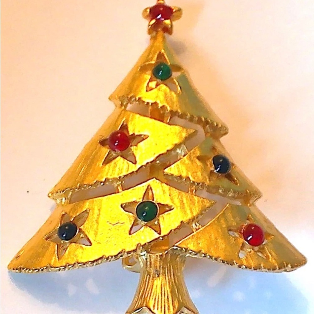 Festive Gold Christmas Tree Brooch Signed Eisenberg Ice